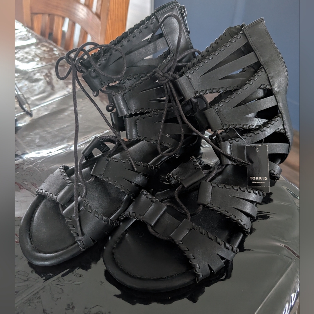 Lace Up Gladiator sandals